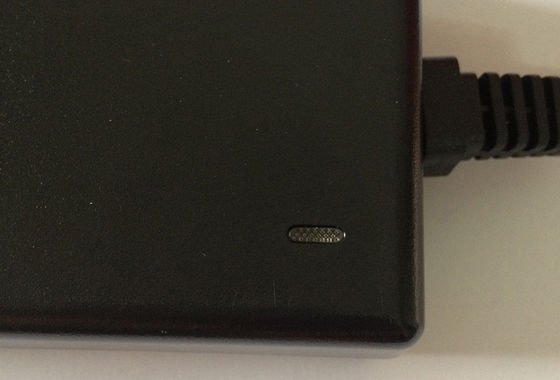 Adaptateur de bureau 90VAC - 264VAC de puissance de carnet, au-dessus du courant, protection de court-circuit