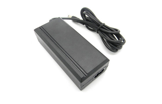 C.A. de 12V 2A à l'adaptateur d'alimentation CC Au-dessus de courant actuel/constant 5.5x2.1mm
