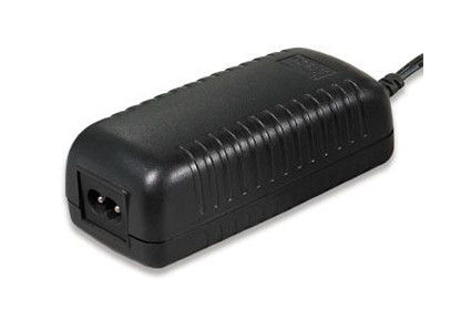 KTec 30W 100 à 240V CB commutation de puissance adaptateurs IEC320-C8 (UL / CUL / CCC / GS / CE)