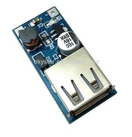 C.C - Le convertisseur de C.C intensifient le module de la poussée 5V pour Arduino avec deux batteries d'aa
