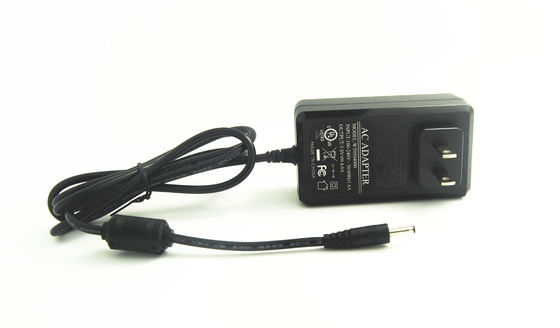CCE/d'ERP adaptateur de la prise 2pin des USA de HUB d'alimentation CC À C.A. CEI/EN60950