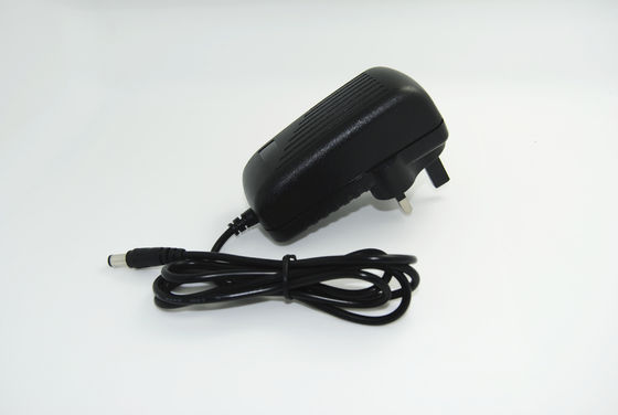 24V adaptateur de puissance de bâti de mur de goupilles du R-U 3 de production de C.C 1A 24W, CE/FCC/RoHS