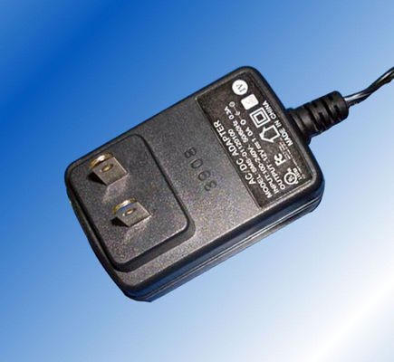 Adaptateur européen de puissance de bâti de mur