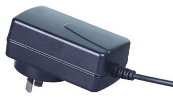 Adaptateur noir de puissance de routeur de l'Australie 24W de bâti de mur 12V 2A, au-dessus de la protection de tension