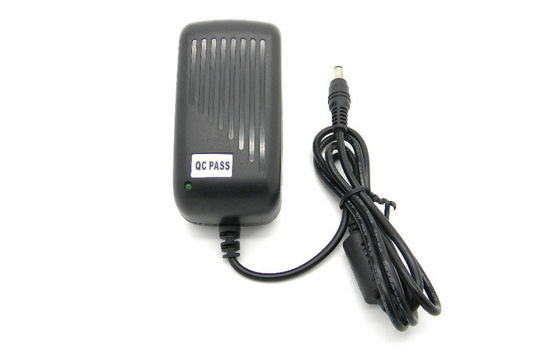 Alimentation d'énergie de l'adaptateur 12V 5v 1A 2A AC100-240V de puissance de commutation