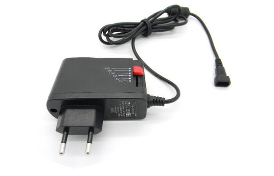 6 adaptateur réglable d'alimentation CC À C.A. de la tension 3-12V d'universel des astuces 2500mA de C.C