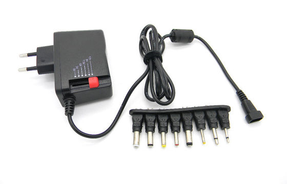 6 adaptateur réglable d'alimentation CC À C.A. de la tension 3-12V d'universel des astuces 2500mA de C.C