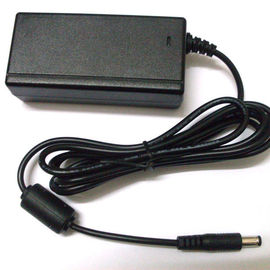 Adaptateur de bureau de puissance d'UL/CE C8 de C.C 15V 4A 60W pour le chargeur de batterie