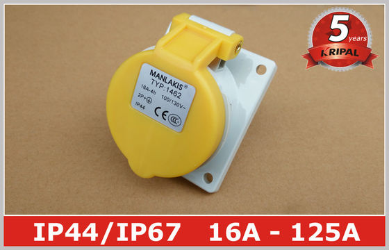 Le panneau à angles a monté le Pin industriel du commutateur 110V 16A IP44 3 de prise de puissance pour la marine