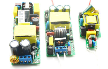 Rendement élevé 10W - 18W conducteur constant 0.8A RoHS, 47Hz du courant LED - 63Hz